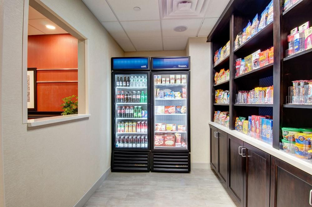 Hampton Inn & Suites Springfield Downtown מראה חיצוני תמונה