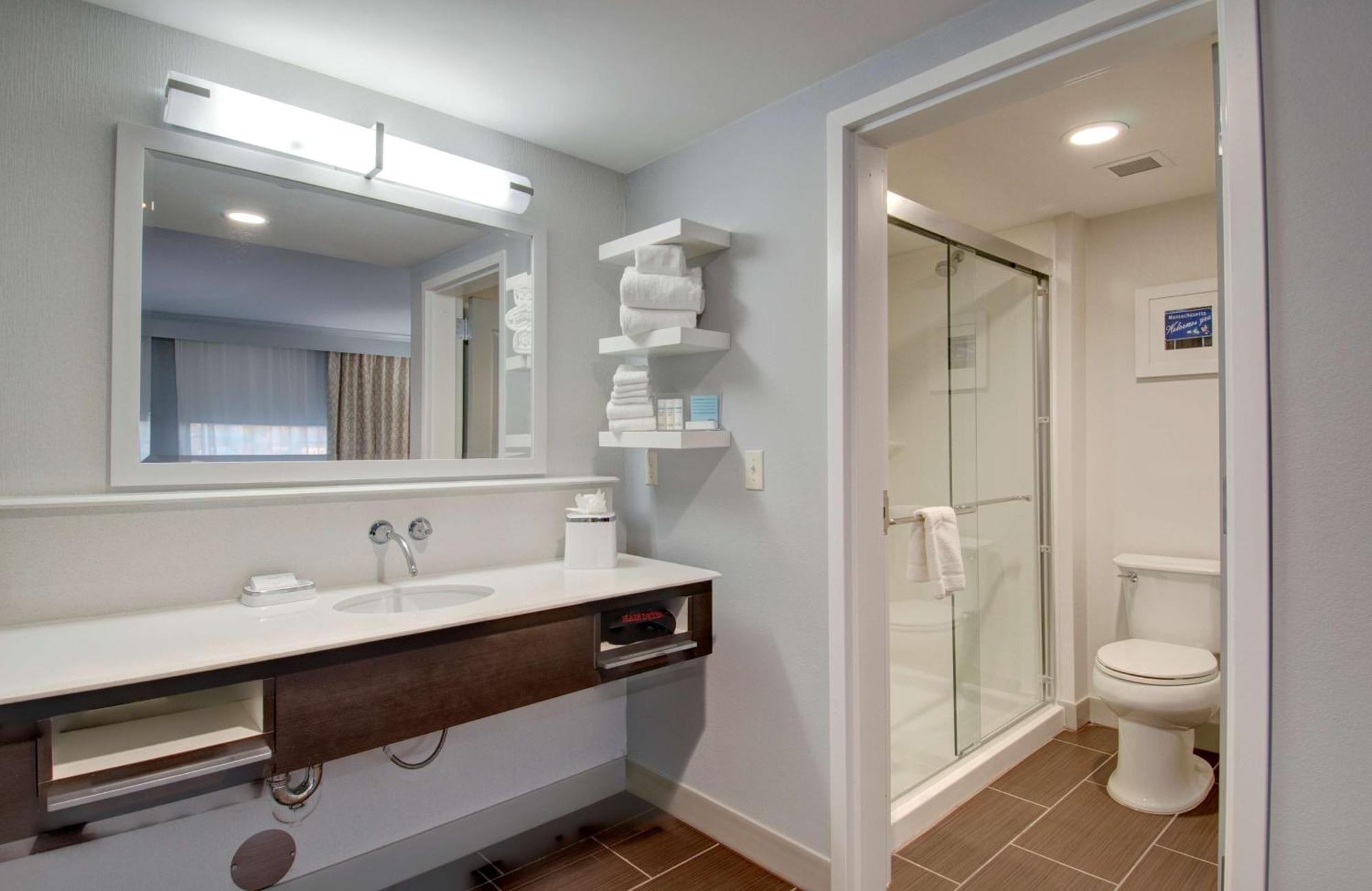 Hampton Inn & Suites Springfield Downtown מראה חיצוני תמונה