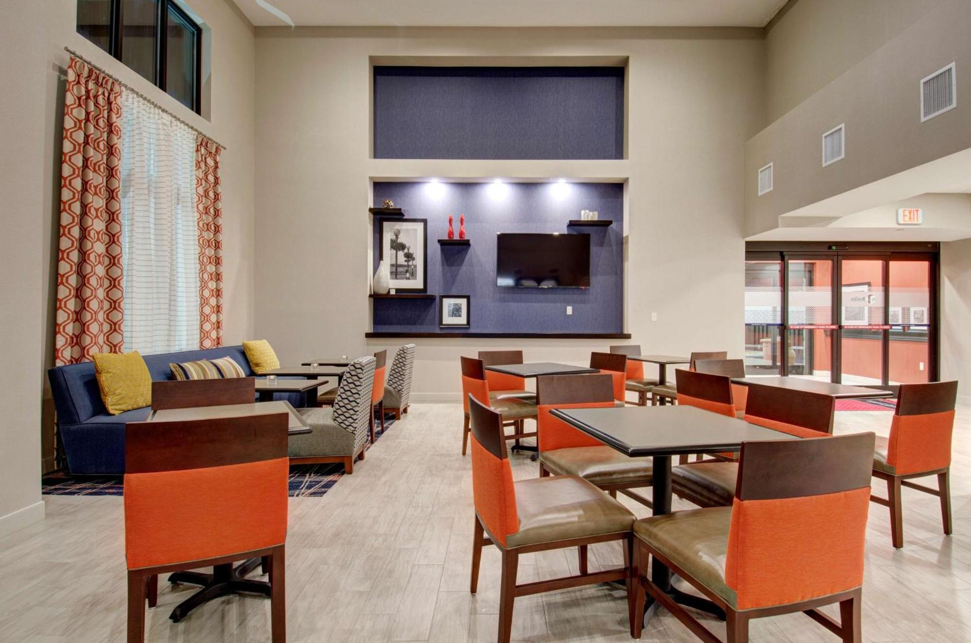 Hampton Inn & Suites Springfield Downtown מראה חיצוני תמונה